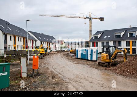 Nuova area di sviluppo con case a schiera nel quartiere Ober-Erlenbach di Bad Homburg Foto Stock