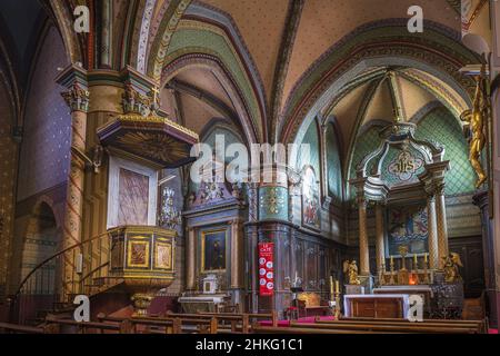 Francia, Landes, Roquefort, tappa sulla via Lemovicensis o Vezelay, uno dei modi principali per Santiago de Compostela, 12th ° secolo chiesa di Sainte-Marie Foto Stock