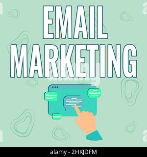 Scrittura di testo visualizzazione e-mail marketing. Foto concettuale invio di un messaggio commerciale a un gruppo di mostrare usando la mano della posta che mostra la crescita del grafico Foto Stock