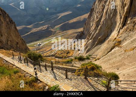 Alinjagala, un'antica cittadella del monte Alinja, Repubblica Autonoma di Nakhchivan, un exclave dell'Azerbaigian Foto Stock