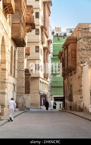Jeddah, Arabia Saudita, 6th gennaio 2022: Scena di strada nella vecchia Jeddah Foto Stock