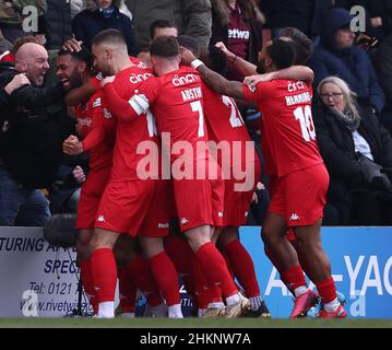 Kidderminster, Regno Unito. 5th febbraio 2022. Alex Penny of Kidderminster Harriers celebra il suo primo gol durante la partita della Emirates fa Cup all'Aggborough Stadium di Kidderminster. Il credito dovrebbe essere: Darren Staples / Sportimage Foto Stock