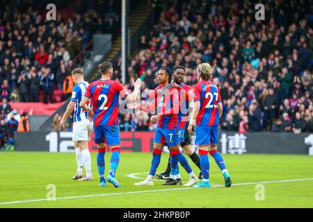 Londra, Regno Unito. 05th Feb 2022. 5th febbraio 2022 : Selhurst Park, Crystal Palace, Londra, Inghilterra; fa Cup football, Crystal Palace contro Hartlepool: Michael Olise di Crystal Palace celebra il suo obiettivo per il 2-0 in 21st minuti. Credit: Action Plus Sports Images/Alamy Live News Foto Stock