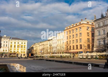 CRACOVIA, POLONIA, 7 GENNAIO 2022: Vista sulla Piazza del mercato Foto Stock