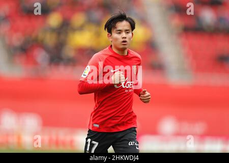 Palma di Maiorca, Spagna. 5th Feb 2022. Takefusa Kubo (Mallorca) Calcio : la Liga Santander in spagnolo si discosta tra RCD Mallorca 2-1 Cadiz CF alla visita Mallorca Estadi a Palma di Maiorca, Spagna . Credit: Mutsu Kawamori/AFLO/Alamy Live News Foto Stock