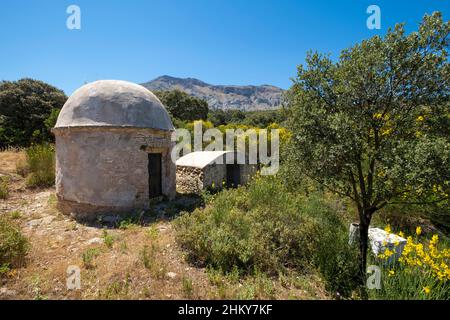 Sorgente d'acqua a Torcal de Antequera, provincia di Malaga. Andalusia meridionale, Spagna. Europa Foto Stock