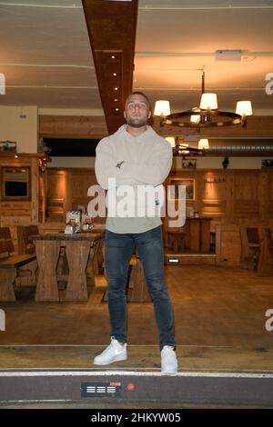 FINALE VON „ICH BIN EIN STAR – HOLT MICH HIER RAUS“ Filip Pavlović (27)ist Dschungelkönig! Im finale der RTL-Show „Ich bin ein Star – Holt mich hier r Foto Stock