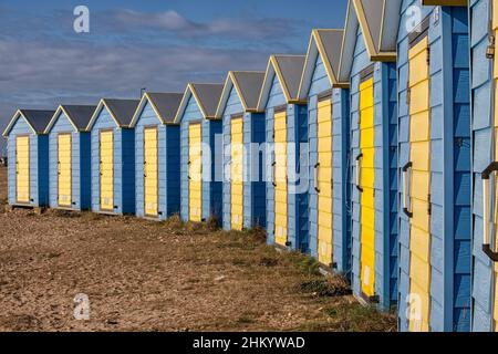 Beach Huts a Littlehampton Foto Stock