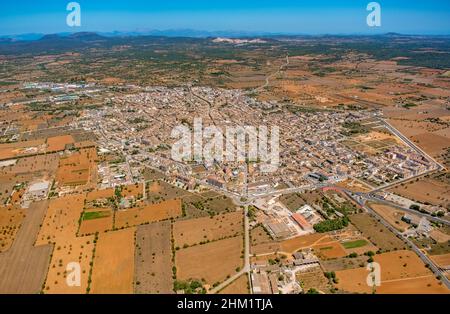 Vista aerea, vista sulla città Campos e cath. Chiesa Església de Sant Julià, Campos, Maiorca, Isole Baleari, Spagna, Sito devozionale, ES, Europa, Religiou Foto Stock