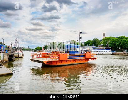 Traghetto al fiume Aura, Turku, Finlandia Foto Stock