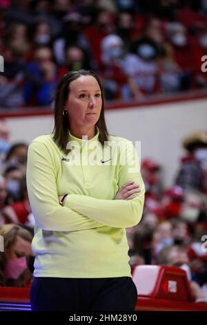 Bloomington, Stati Uniti. 06th Feb 2022. Katie Gearlds di Purdue si allena contro l'Indiana University durante il gioco di basket femminile della National Collegiate Athletic Association (NCAA) a Bloomington. L'Indiana University Hoosiers battere Purdue 64-57. (Foto di Jeremy Hogan/SOPA Images/Sipa USA) Credit: Sipa USA/Alamy Live News Foto Stock