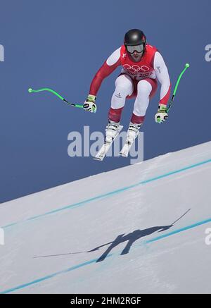 Yanqing, Cina. 07th Feb 2022. Olimpiadi, sci alpino, discesa, uomini al National Alpine Ski Center. Vincent Kriechmayr dall'Austria in azione. Credit: Michael Kappeler/dpa/Alamy Live News Foto Stock