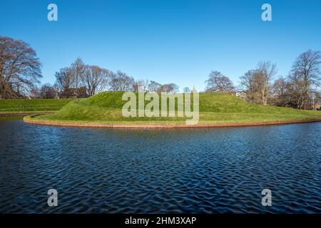 Scultura alla Scottish Gallery of Modern Art di Edimburgo Foto Stock