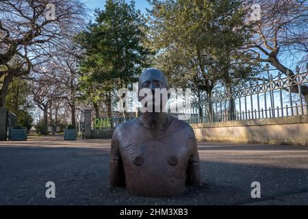 Scultura alla Scottish Gallery of Modern Art di Edimburgo Foto Stock