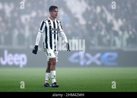 Torino, Italia. 06th Feb 2022. Paulo Dybala del Juventus FC si presenta durante la serie Una partita tra Juventus FC e Hellas Verona FC allo Stadio Allianz il 6 febbraio 2022 a Torino. Credit: Marco Canoniero/Alamy Live News Foto Stock