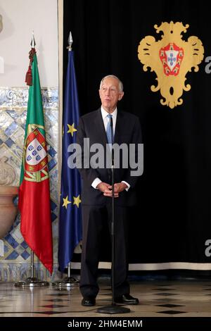 Lisbona, Portogallo. 7th Feb 2022. Il presidente portoghese Marcelo Rebelo de Sousa ha tenuto un discorso durante la cerimonia di benvenuto per il vincitore della squadra nazionale Futsal della UEFA Futsal Euro 2022 al Palazzo Belem di Lisbona, Portogallo, il 7 febbraio 2022. Il Portogallo ha vinto il trofeo UEFA Futsal Euro 2022 dopo aver sconfitto la Russia (4-2) il 6 febbraio ad Amsterdam, Paesi Bassi. (Credit Image: © Pedro Fiuza/ZUMA Press Wire) Foto Stock