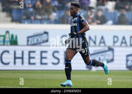 Bergamo, Italia, 6th febbraio 2022. Duvan Zapata di Atalanta durante la Serie A allo Stadio Gewiss di Bergamo. Il credito d'immagine dovrebbe essere: Jonathan Moscrop / Sportimage Foto Stock