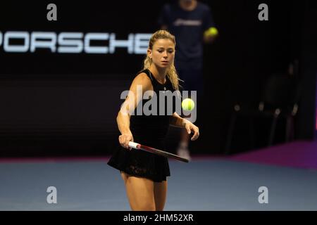 San Peterburg, Russia. 07th Feb 2022. Camila Giorgi d'Italia che gioca contro Ekaterina Alexandrova di Russia durante il torneo di tennis St.Petersburg Ladies Trophy 2022.Punteggio finale: (Ekaterina Alexandrova 2-1 Camila Giorgi). Credit: SOPA Images Limited/Alamy Live News Foto Stock