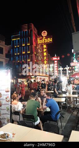 Yaowarat Road Samphanthawong District Chinatown Bangkok Thailandia Yaowarat 2022 Foto Stock