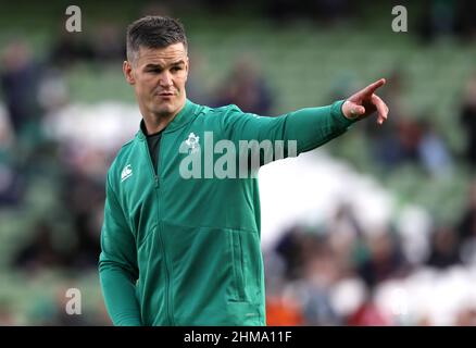 Foto del file datata 06-11-2021 del irlandese Johnny Sexton che spera che l’Irlanda possa dare il via a un’abitudine vincente a Parigi in vista della Coppa del mondo del prossimo anno mettendosi in pole position per la gloria della Guinness Six Nations. Data di emissione: Martedì 8 febbraio 2022. Foto Stock