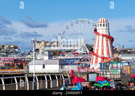 Clacton Pier Helter Skelter numero uno il Mare del Nord Clacton sul Mare Essex. Foto Stock