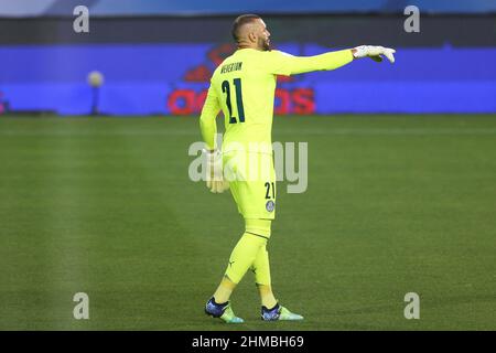 8th Febbraio 2022 ;Stadio al-Nahyan, Abu Dhabi, Emirati Arabi Uniti; Semifinale della Coppa del mondo di club, Palmeiras contro al Ailly; Weverton di Palmeiras Foto Stock