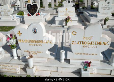 Cimitero di Pravoslavno groblje, Mostar, Bosnia ed Erzegovina. Foto Stock