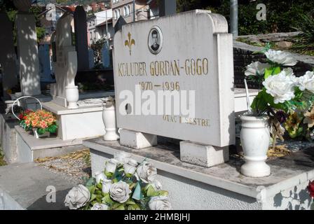 Cimitero di Pravoslavno groblje, Mostar, Bosnia ed Erzegovina. Foto Stock