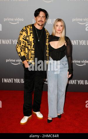 Los Angeles, Stati Uniti. 08th Feb 2022. Tom Sandoval, Ariana Madix partecipa alla prima di Los Angeles di "i want you Back" di Amazon prime alla FILA DTLA il 08 febbraio 2022 a Los Angeles, California. Foto: Craig Hattori/imageSPACE/Sipa USA Credit: Sipa USA/Alamy Live News Foto Stock