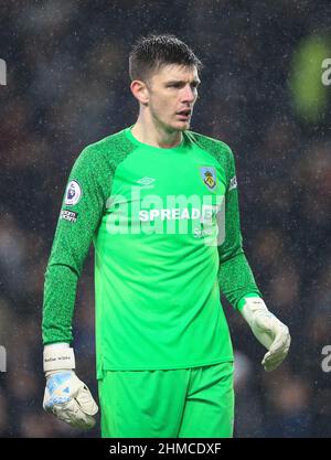 8th febbraio 2022; Turf Moor, Burnley, Lancashire, Inghilterra; Calcio della Premier League, Burnley contro Manchester United; portiere di Burnley Nick Pope Foto Stock