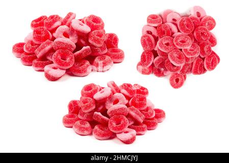 Anelli di gelatina isolati su sfondo bianco. Anelli rosa. Foto Stock