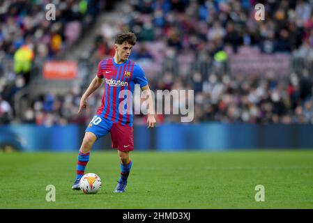 Gavi (30) del FC Barcellona durante la ventitre giornata della partita de la Liga Santader tra il FC Barcelona e l'Atletico de Madrid allo stadio Camp Nou il 06 febbraio 2022 a Barcellona, Spagna. Foto Stock