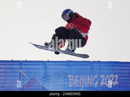 Zhangjiakou, Cina. 09th Feb 2022. Il Castellet Queralt della Spagna compete nelle qualifiche di Snowboard Halfpipe delle donne alle Olimpiadi invernali 2022 a Zhangjiakou, Cina mercoledì 9 febbraio 2022. Foto di Bob strong/UPI . Credit: UPI/Alamy Live News Foto Stock