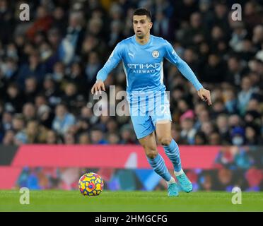 Manchester, Inghilterra, 9th febbraio 2022. Joao Cancelo di Manchester City durante la partita della Premier League all'Etihad Stadium di Manchester. Il credito d'immagine dovrebbe leggere: Andrew Yates / Sportimage Credit: Sportimage/Alamy Live News Foto Stock