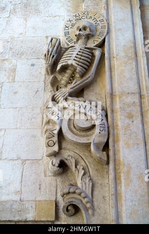 Bitonto, città storica in provincia di Bari, Puglia, Italia: Dettaglio di una chiesa storica Foto Stock