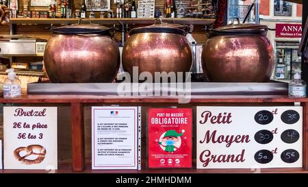 Mercatino di Natale a Narbonne. Foto Stock