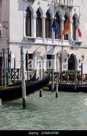 Ingresso dell'hotel sul Canal Grande di Venezia Foto Stock