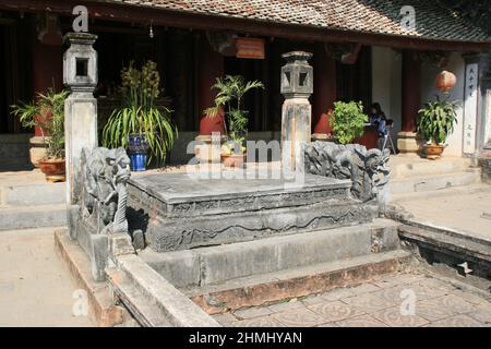 tempio (Dinh Tien Houng) a ninh binh (vietnam) Foto Stock