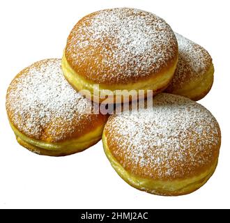 Su bianco isolato Berliner Donuts europeo ciambelle Krapfen panetteria tradizionale per il tempo carnevale di fasching Foto Stock