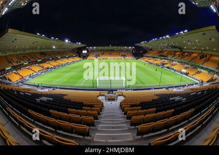 Wolverhampton, Regno Unito. 10th Feb 2022. Vista interna di Molineux a Wolverhampton, Regno Unito il 2/10/2022. (Foto di Conor Molloy/News Images/Sipa USA) Credit: Sipa USA/Alamy Live News Foto Stock