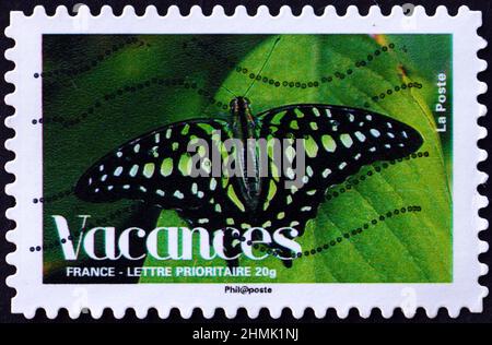 FRANCIA - CIRCA 2008: Un francobollo stampato in Francia mostra farfalla, vacanze, circa 2008 Foto Stock