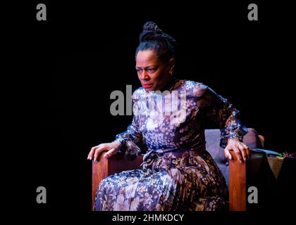 Londra, UK, Giovedì 10th Febbraio 2022 Suzette Llewellyn ha eseguito prove con i Lions a Lyric Hammersmith Theatre e Talawa Theatre presso il Lyric Hammersmith. Credit: DavidJensen / Empowics Entertainment / Alamy Live News Foto Stock