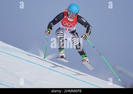 Yanqing, Cina. 11th Feb 2022. Olimpiadi, sci alpino, Super G, Donne, presso il National Alpine Ski Center, Alice Robinson della Nuova Zelanda in azione. Credit: Michael Kappeler/dpa/Alamy Live News Foto Stock