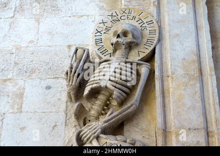 Bitonto, città storica in provincia di Bari, Puglia, Italia: Dettaglio di una chiesa storica Foto Stock