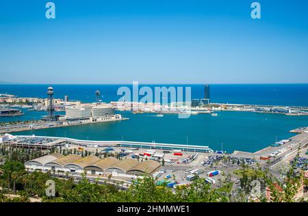 Vista panoramica sul porto di Barcellona, Catalogna, Spagna Foto Stock