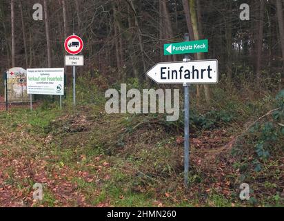 Segnaletica per la foresta di Agathenburg, Germania, bassa Sassonia Foto Stock