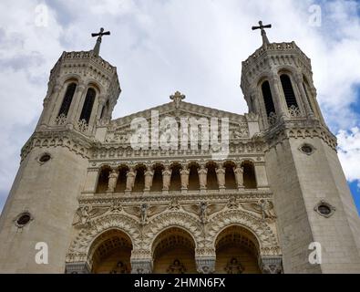 Visita della Basilica di Notre-Dame de Fourvière, Lione, Francia Foto Stock