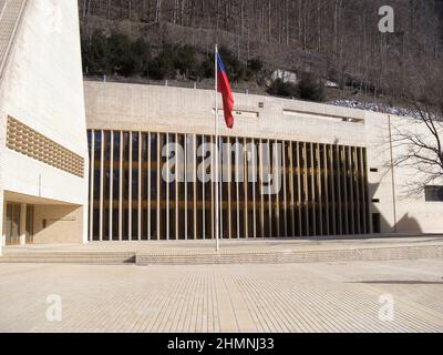 Vaduz, Liechtenstein, 26 febbraio 2019 distretto governativo nel cuore della piccola città Foto Stock