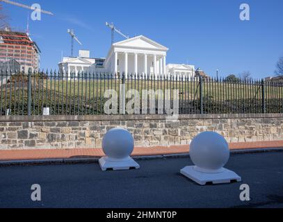 RICHMOND, VA – 17 gennaio 2021: Il Campidoglio dello Stato della Virginia si trova a Richmond. Foto Stock