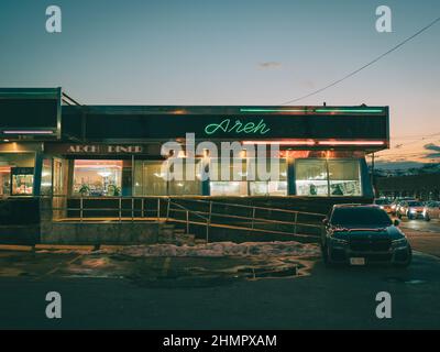 The Arch Diner di notte, a Canarsie, Brooklyn, New York City Foto Stock